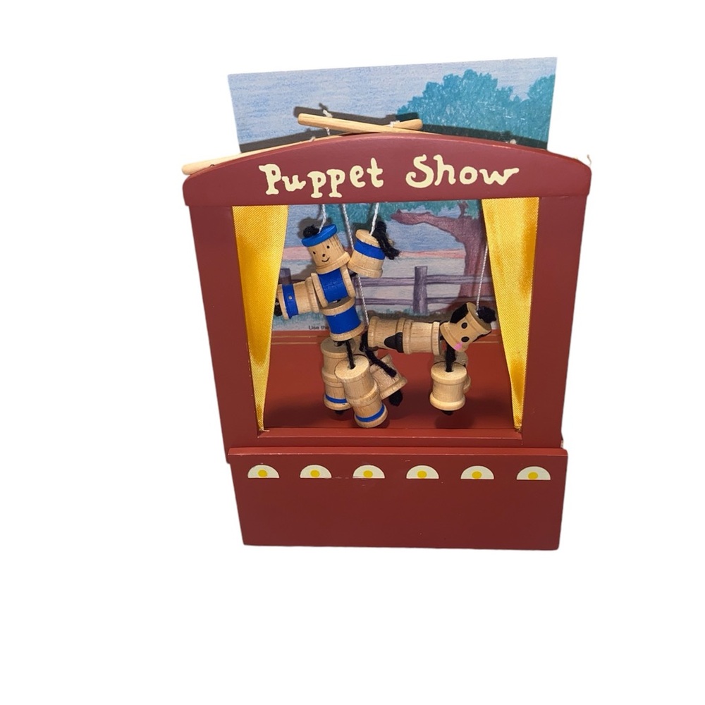 Hard to find retired American Girl Pleasant Company Addy's puppet show